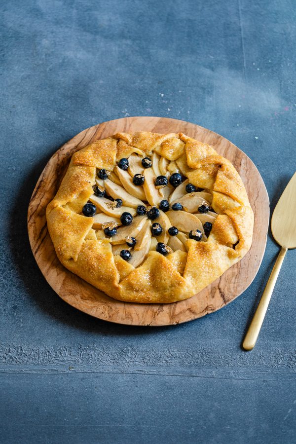 Galette alle mele e mirtilli